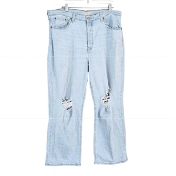 SALE Levi's Ribcage Straight Ankle Jeans Light wash Distressed- size 18W - EUC - Picture 1 of 12